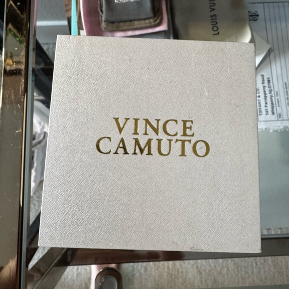 Vince Camuto Elegant Gold and White Women\'s Watch